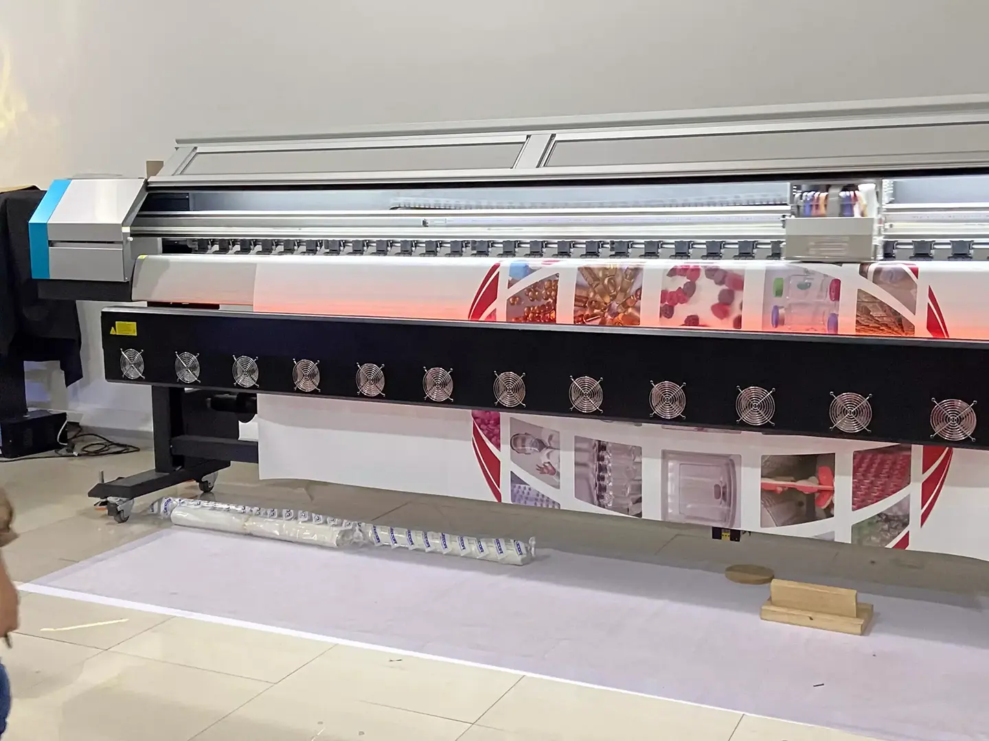 Cortina-estampada-de-alta-calidad-con-diseño-exclusivo